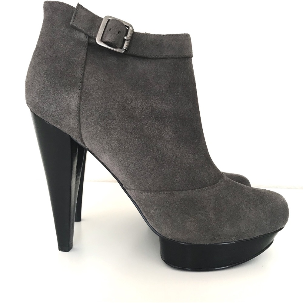 Steve Madden Platform Bootie.